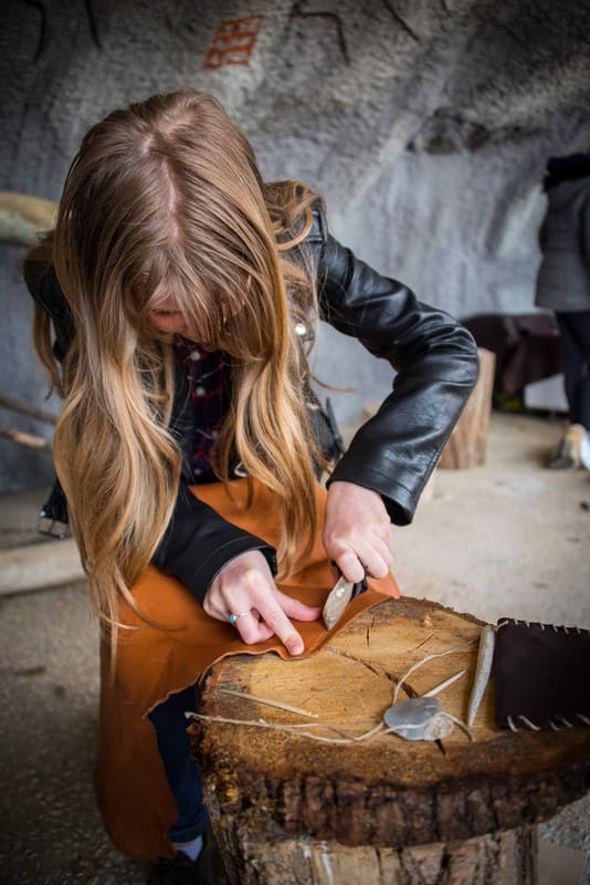 travail-du-cuir-thot